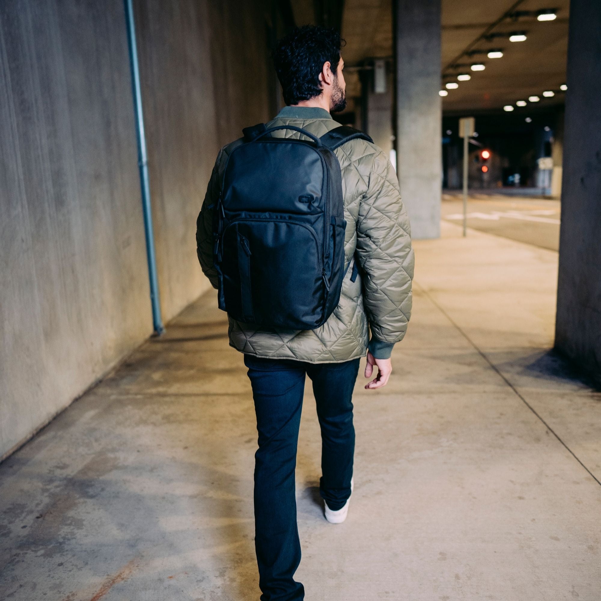 Pace Pro 25L Backpack - Black