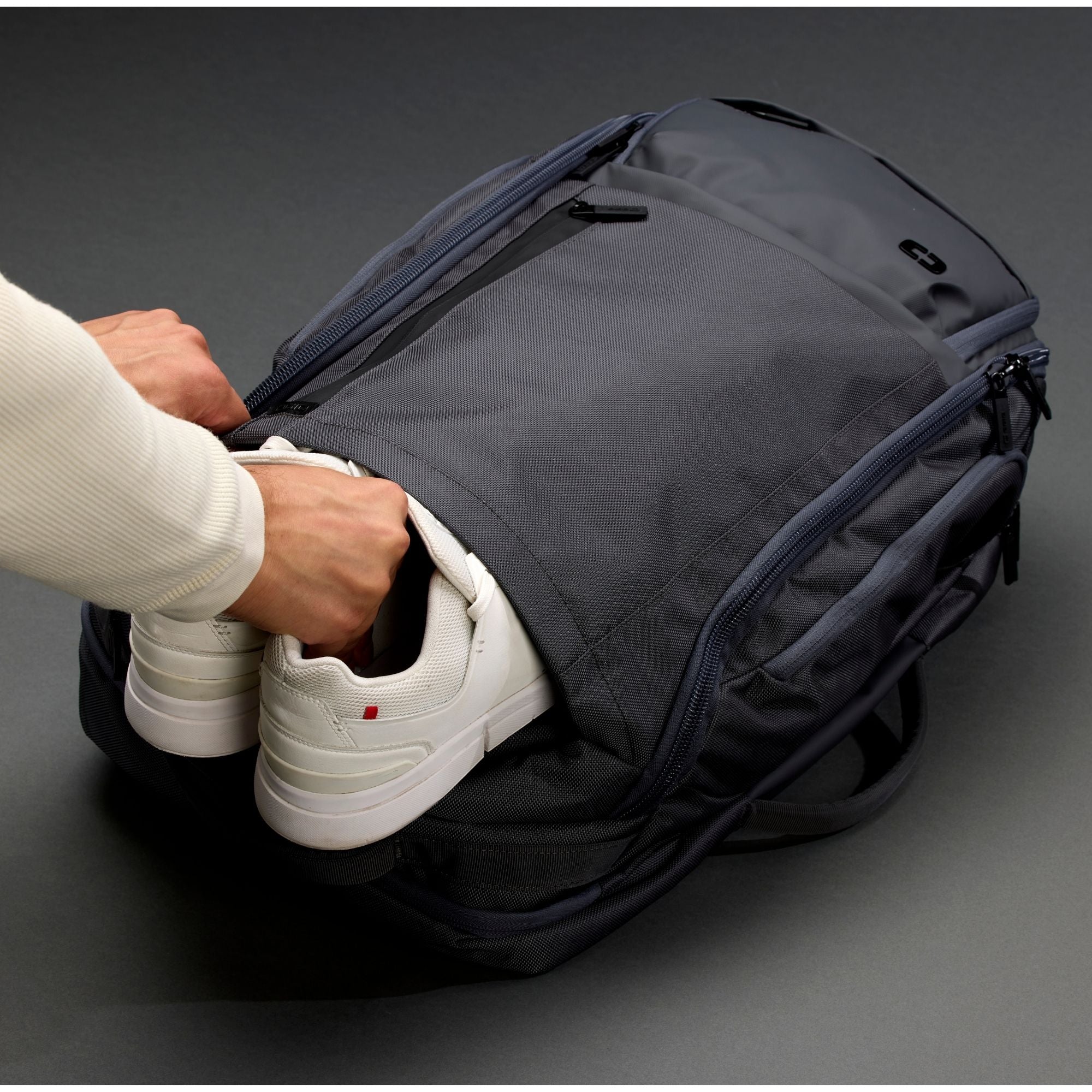 Pace Pro Max Travel Duffel Backpack 45L - Black