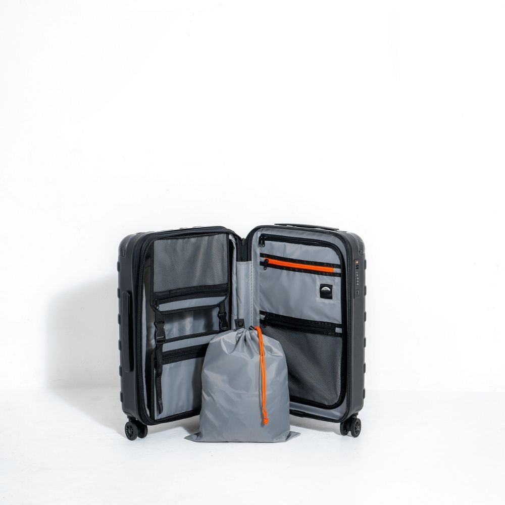 RENEGADE VAULT CARRY-ON BAG