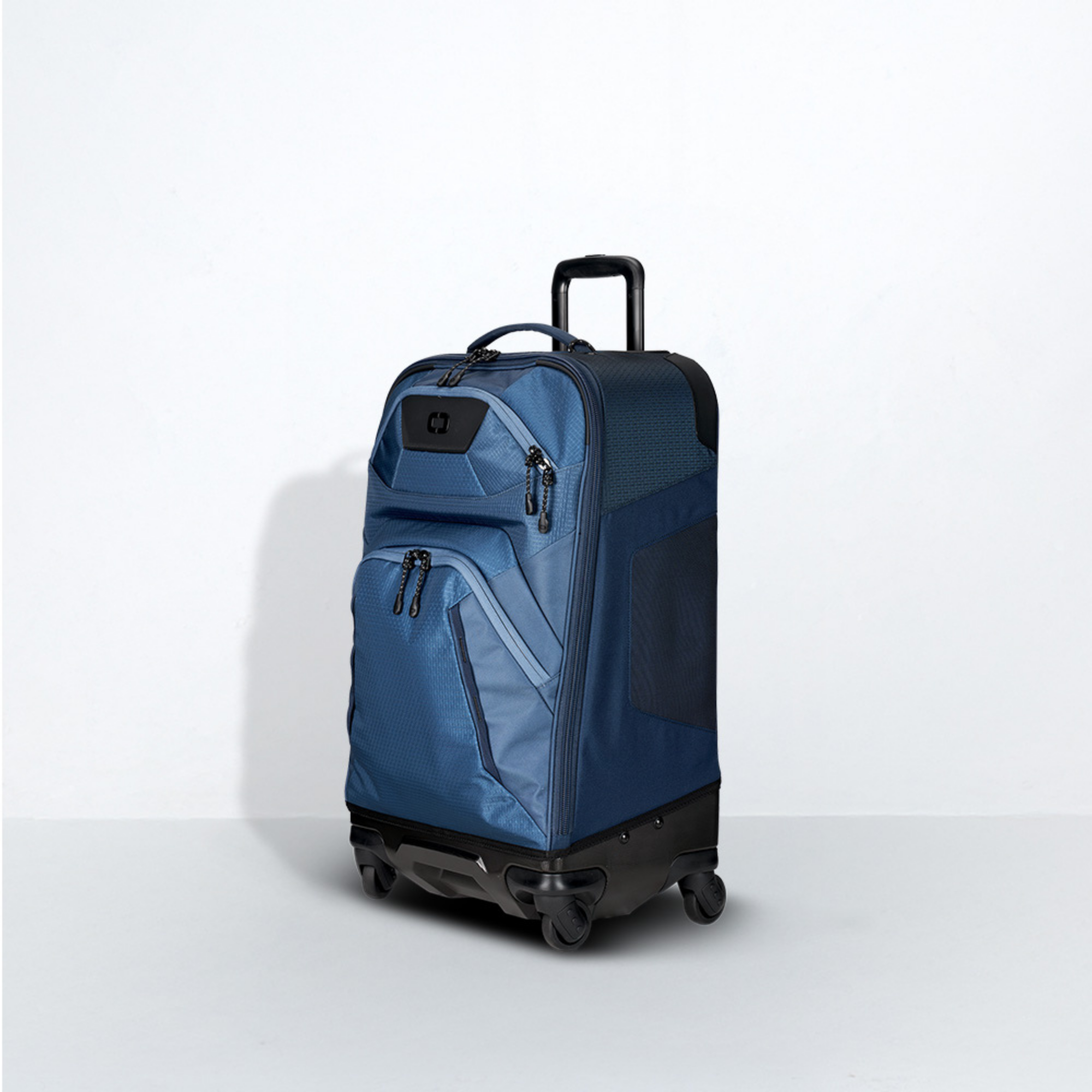 Renegade Pro 26" Luggage - Navy Abyss