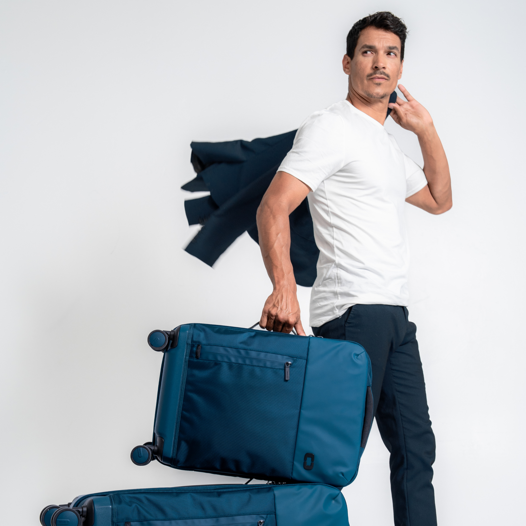 Pace Pro Hybrid Carry-On