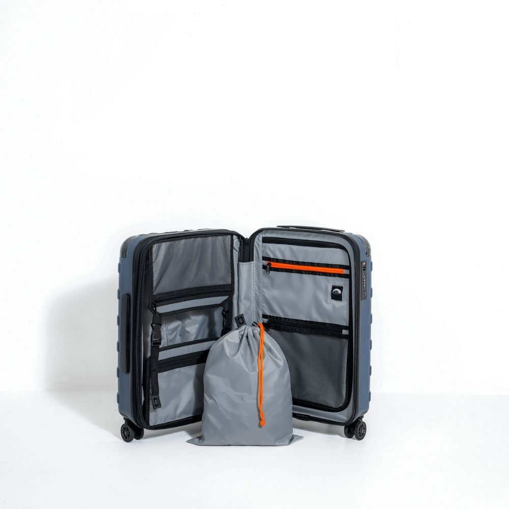 RENEGADE VAULT CARRY-ON BAG