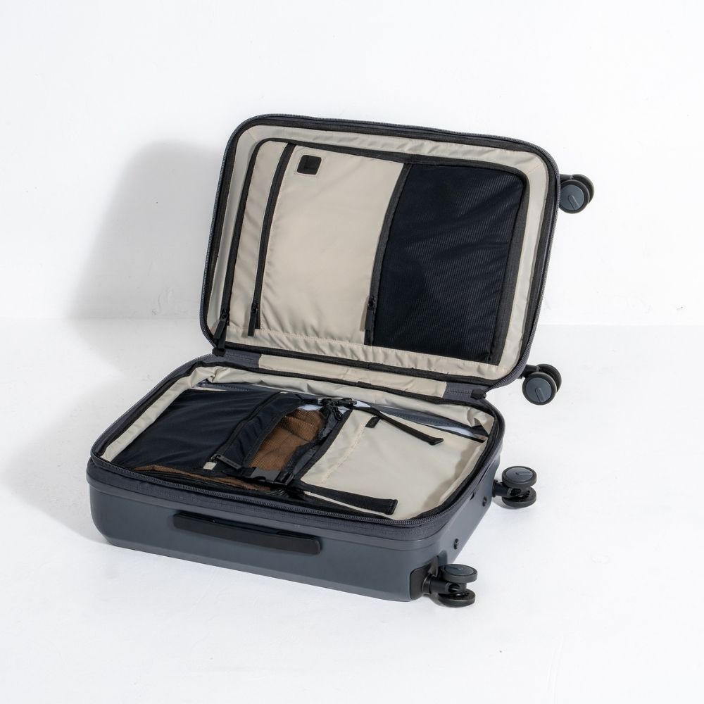 PACE PRO HYBRID CARRY-ON