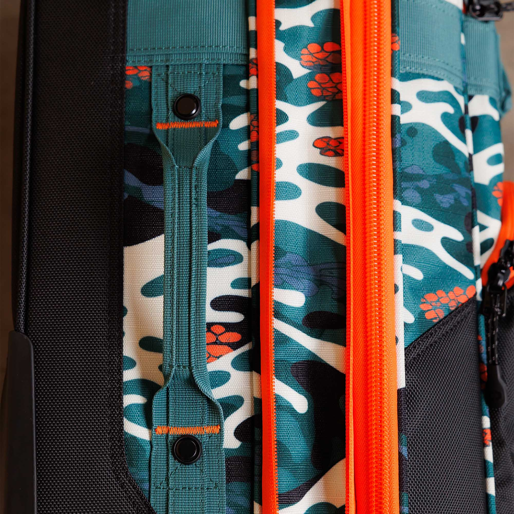 Ogio Alpha Layover Carry-on