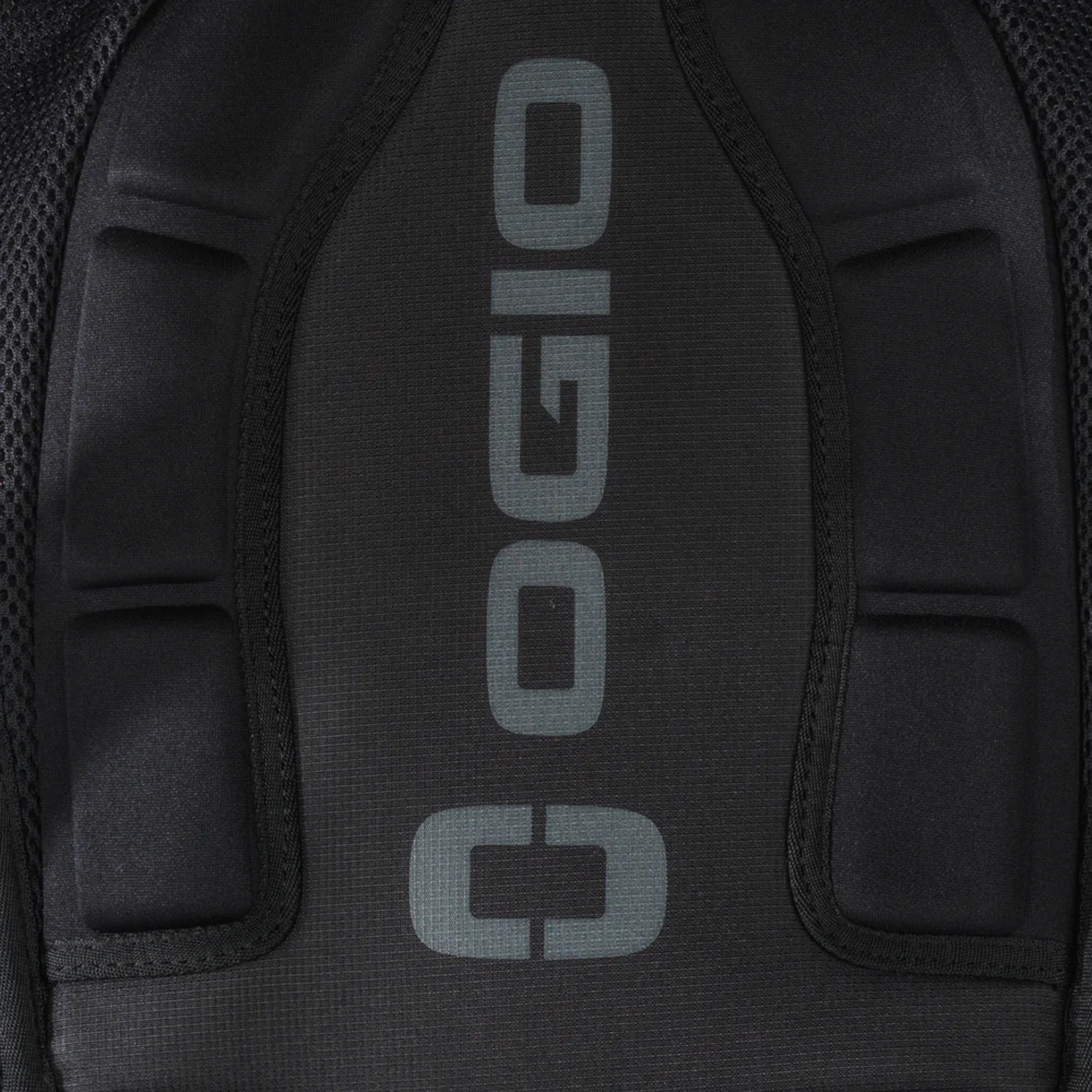 HAMMERS 2L HYDRATION BAG