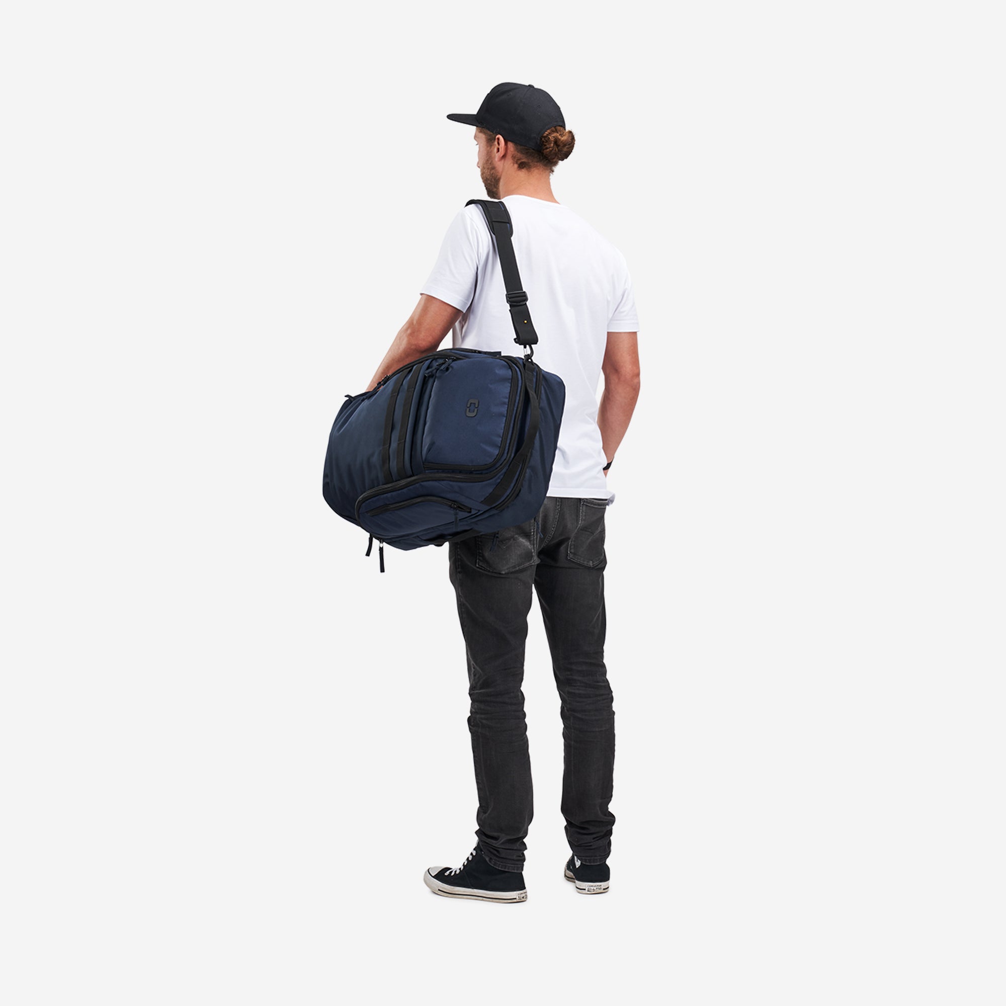 OGIO PACE PRO MAX TRAVEL DUFFEL PACK 45L