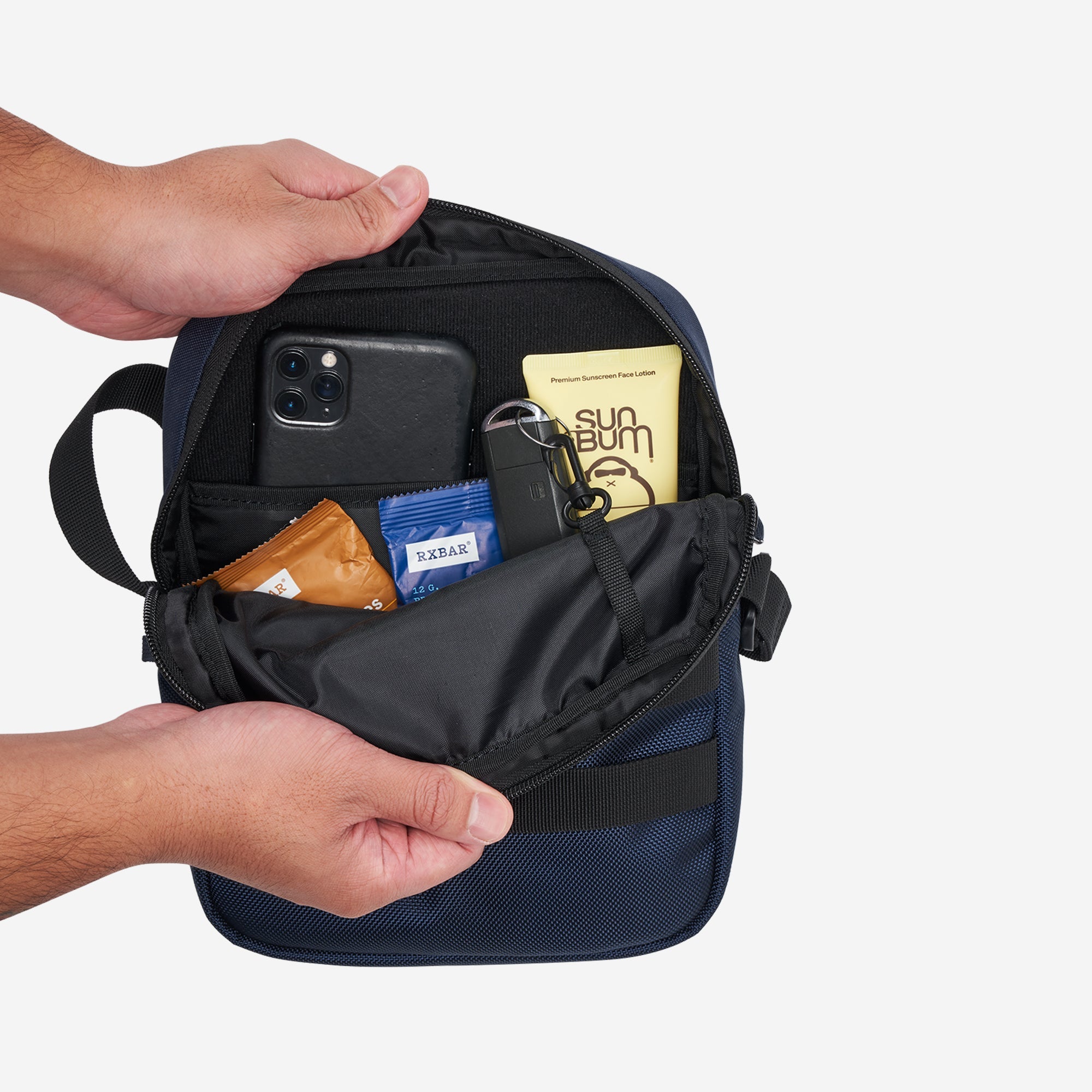 OGIO PACE PRO LARGE POUCH - Navy
