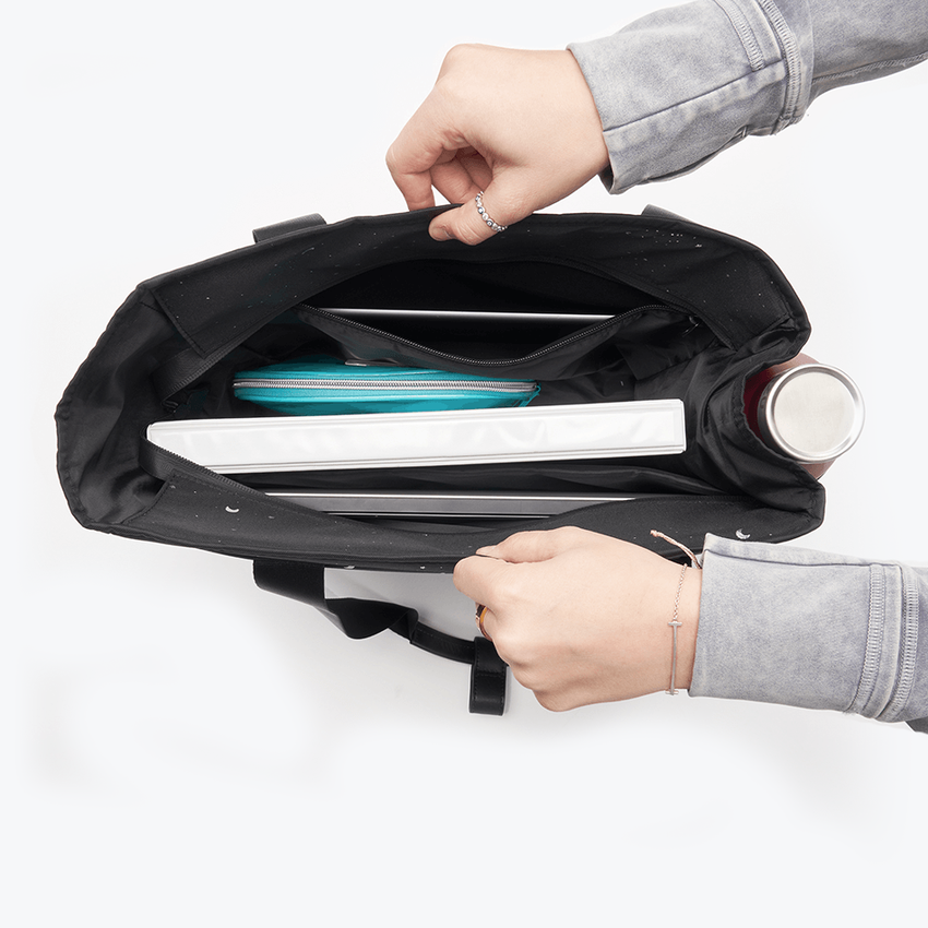 XIX Tote 18