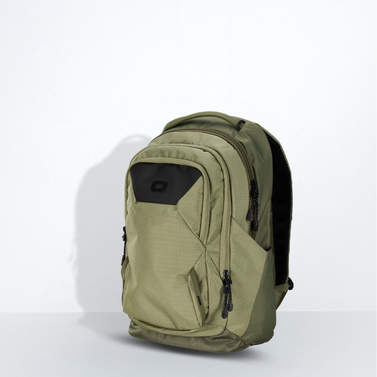 Ogio AXLE PRO Backpack 22L – Four Leaf Clover | Travel Bag