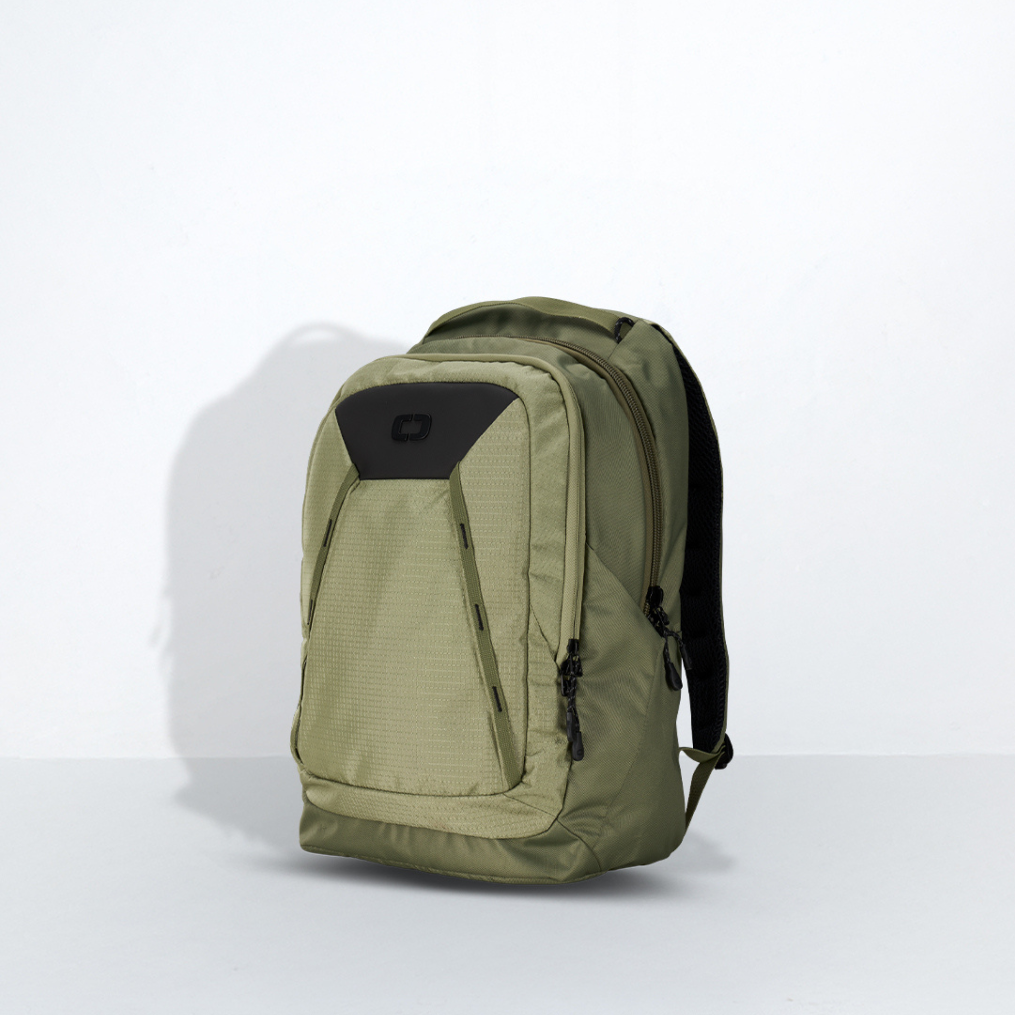 Bandit Pro Backpack - Four Leaf Clover