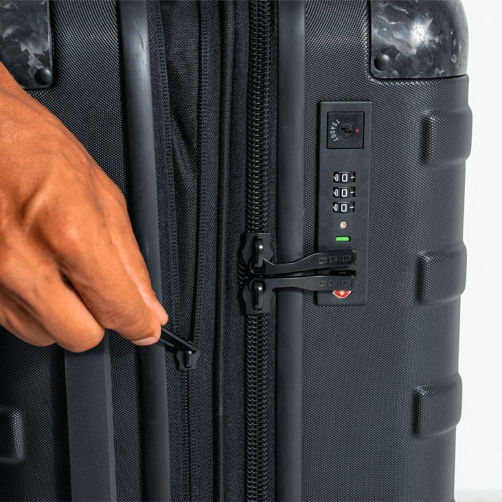 RENEGADE VAULT CARRY-ON BAG