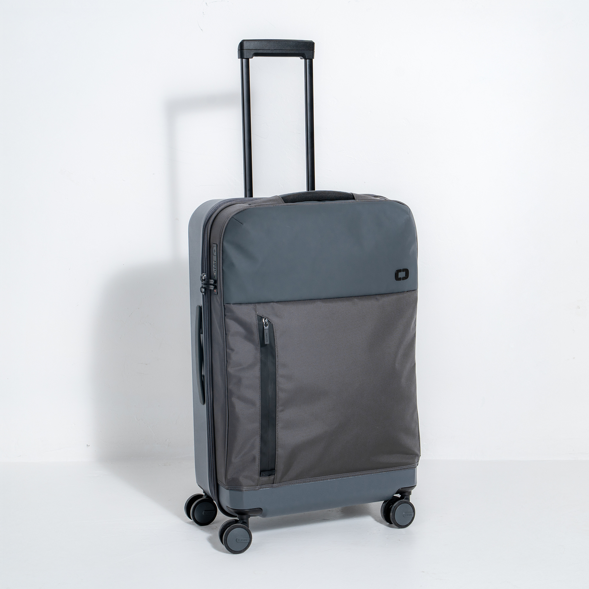 Pace Pro Hybrid Checked Bag