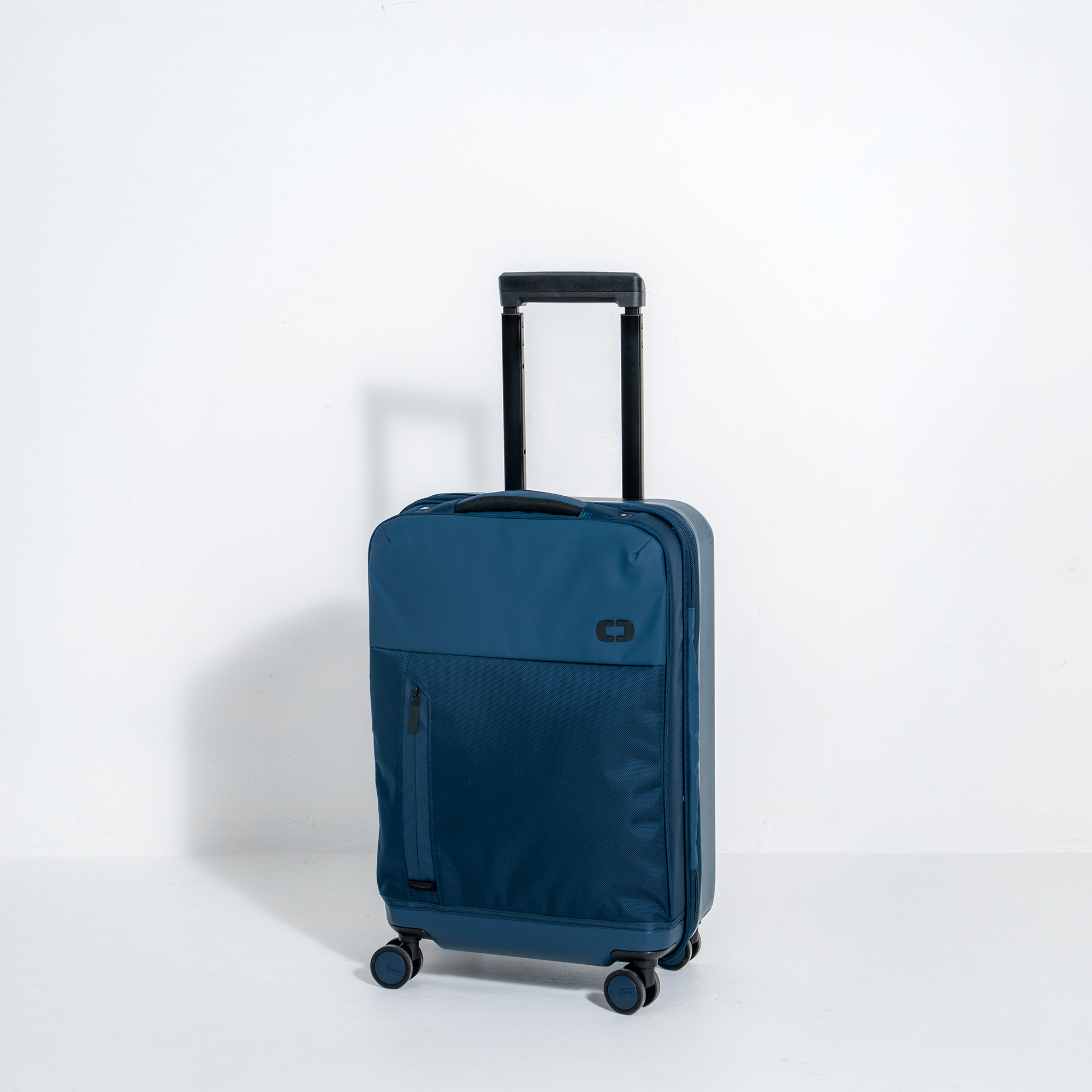 Pace Pro Hybrid Carry-On