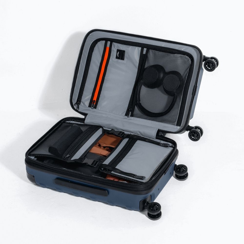 RENEGADE VAULT CARRY-ON BAG