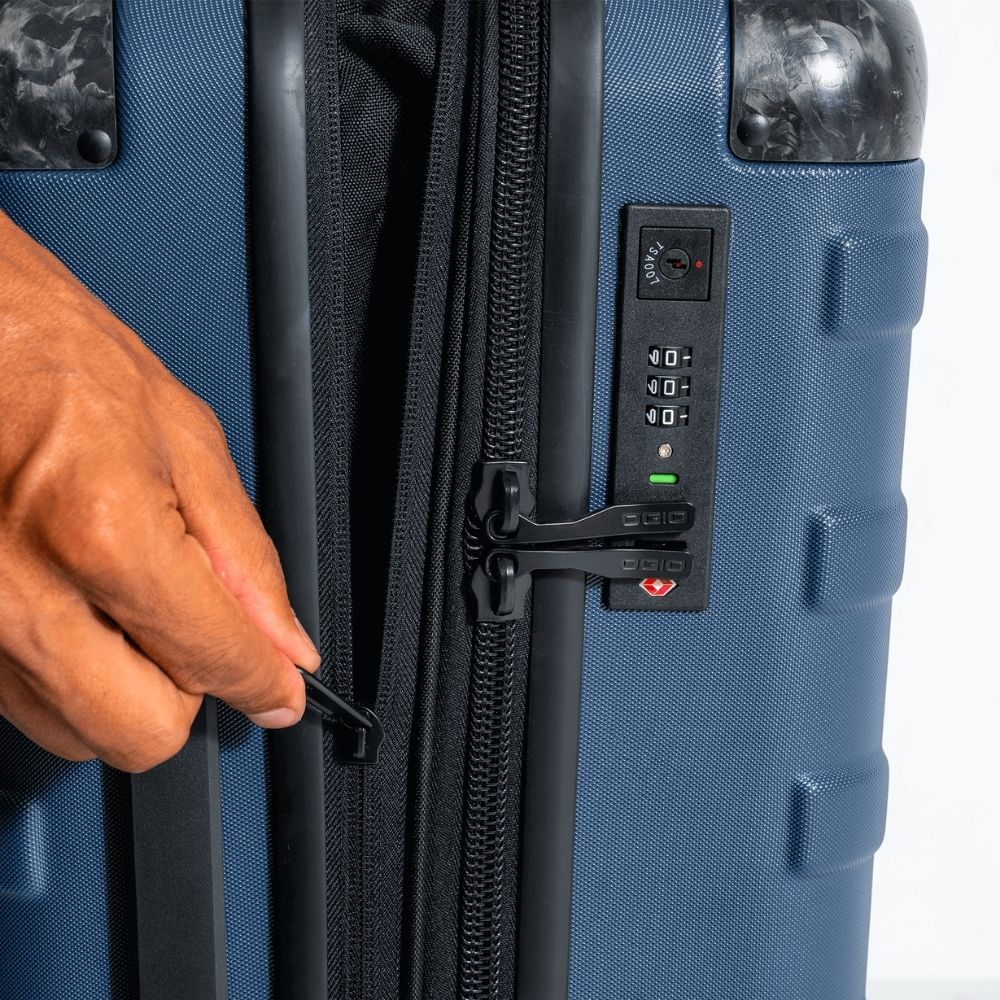 RENEGADE VAULT CARRY-ON BAG