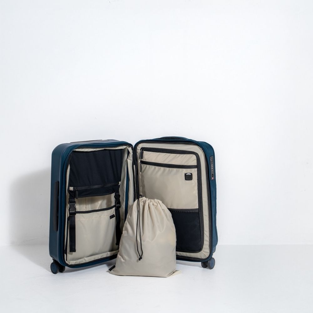 PACE PRO HYBRID CARRY-ON