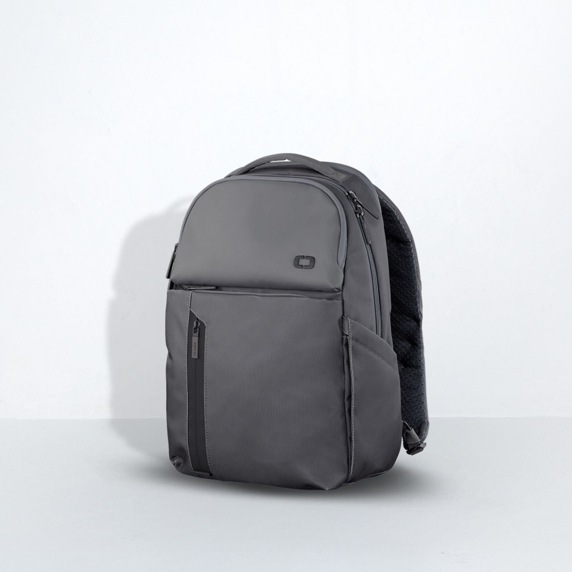 Pace Pro 20L Backpack - Grey Pinstripe