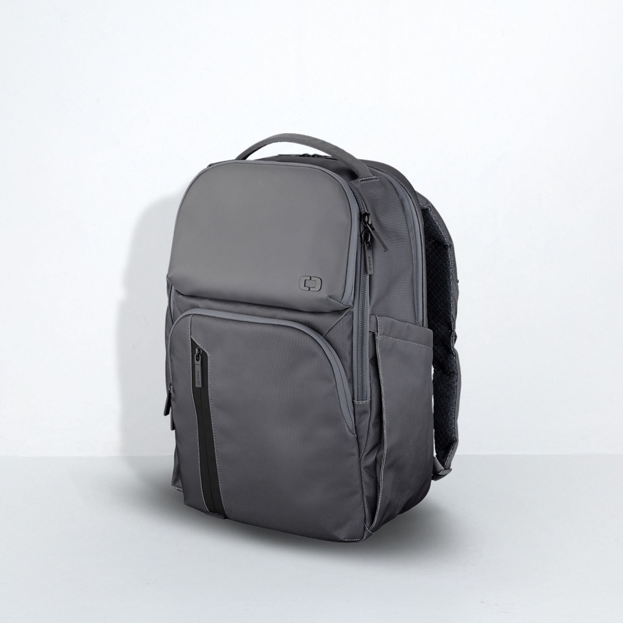 Pace Pro 25L Backpack - Grey Pinstripe