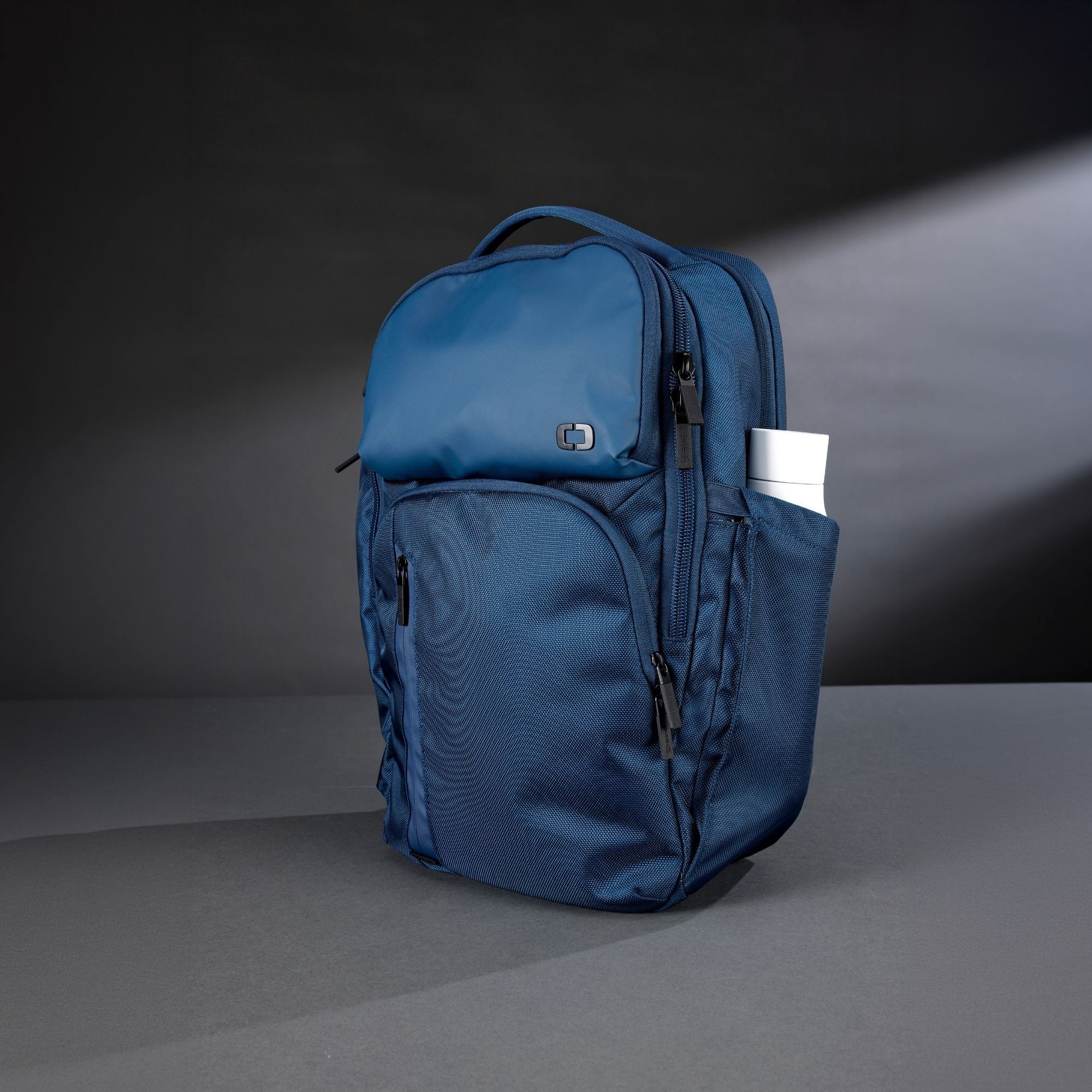Pace Pro 25L Backpack - Grey Pinstripe