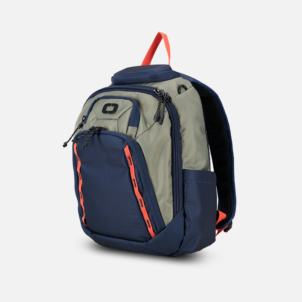RENEGADE RUSTLER BACKPACK - Black